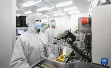 強(qiáng)信心·開新局 | 靠譜服務(wù)、技術(shù)推銷、標(biāo)準(zhǔn)開路——一家光通信企業(yè)的'出海秘籍'